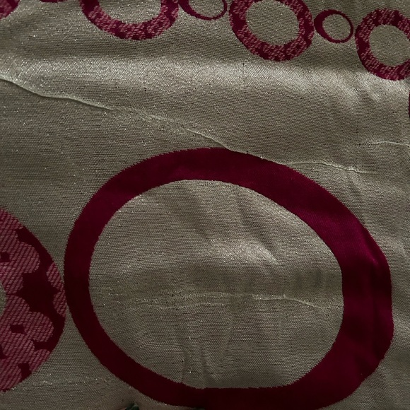 Brand new Pashima shawl or scarf. 26” wide by 74” long. Gray fringe. - Picture 4 of 7